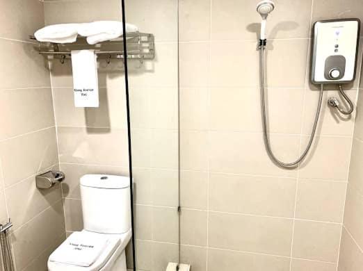Kluang Riverview Hotel מראה חיצוני תמונה